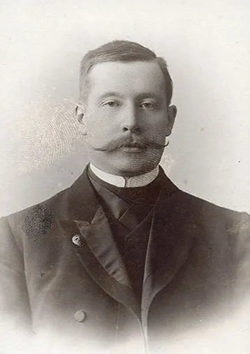 К 145-летию Л.Д. Агафонова (по документам семейного фонда архитекторов Агафоновых Р-94 ГАСДНО)